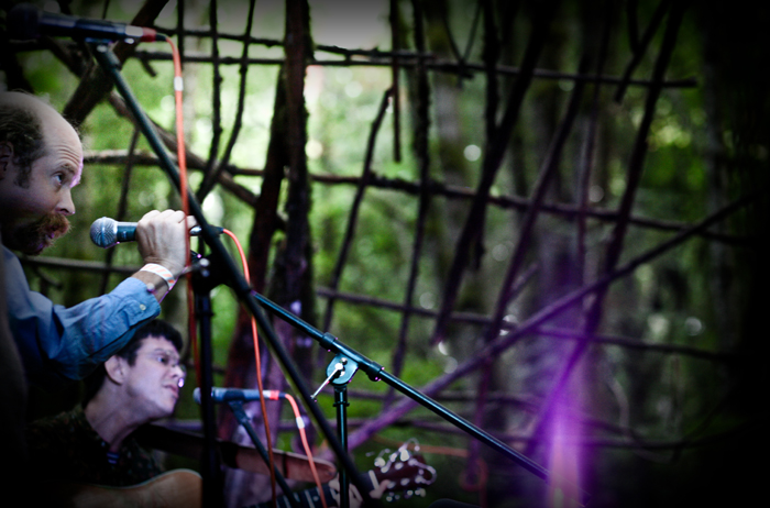 Bonnie "prince" Billy at Pendarvis Farm, August 7, 2010. Photo by Andrew Rasmussen and Ian McNeil.