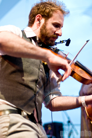 Punch Brothers at Mountain View, August 7, 2010. Photo by Ian McNeil.