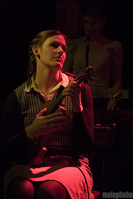 Bowerbirds at TT the Bear's, October 15, 2010. Photo by Beth Freeman Doreian.