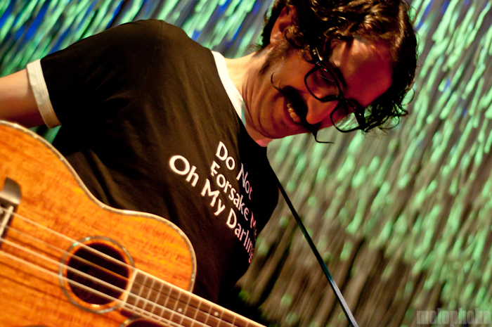 Neutral Uke Hotel at Cameo Gallery, October 21, 2010. Photo by Chris Barth.