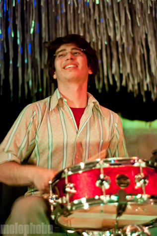 Neutral Uke Hotel at Cameo Gallery, October 21, 2010. Photo by Chris Barth.