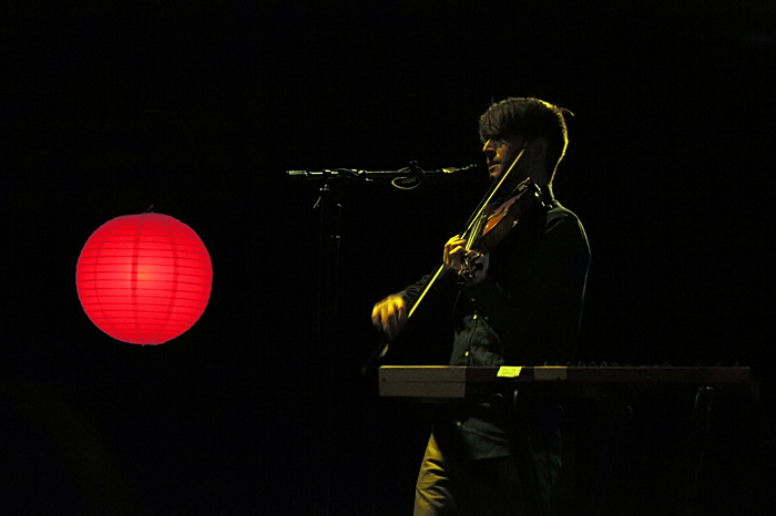 Owen Pallett at The Echoplex, October 22, 2010. Photo by Joel Danto.