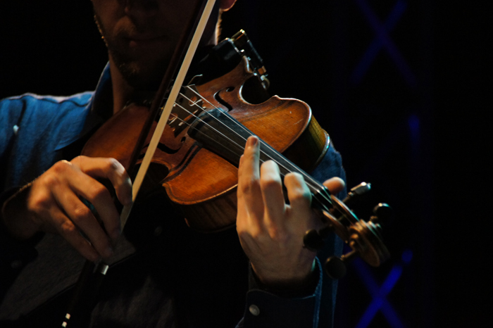 Owen Pallett at The Echoplex, October 22, 2010. Photo by Joel Danto.