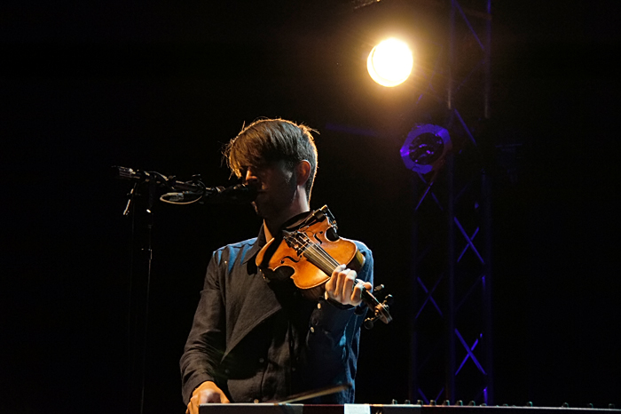 Owen Pallett at The Echoplex, October 22, 2010. Photo by Joel Danto.