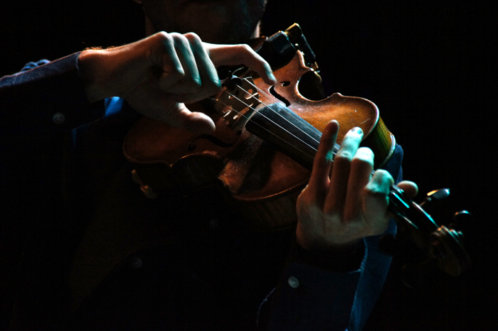 Owen Pallett at The Echoplex, October 22, 2010. Photo by Joel Danto.