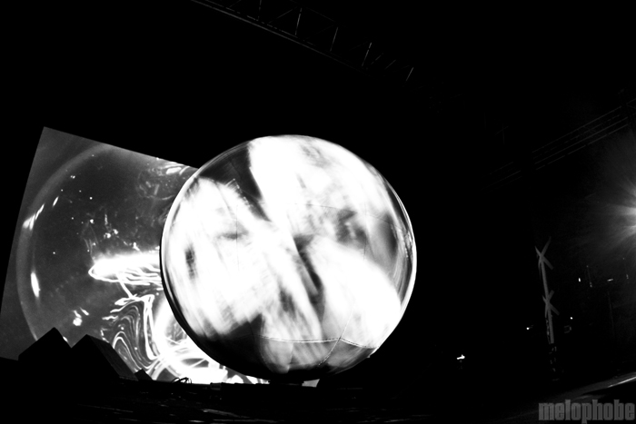 DJ Shadow at Roseland Theater, October 27, 2010. Photo by Lymay Iwasaki.