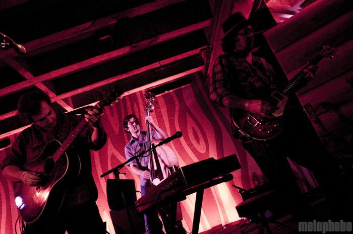 Isobel Campbell & Mark Lanegan at Doug Fir Lounge, October 27, 2010. Photo by Ro Tam.