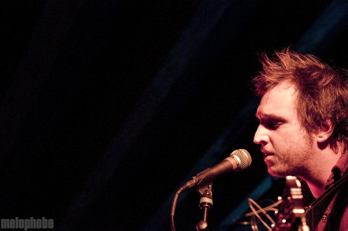Willy Mason at Doug Fir Lounge, October 27, 2010. Photo by Ro Tam.