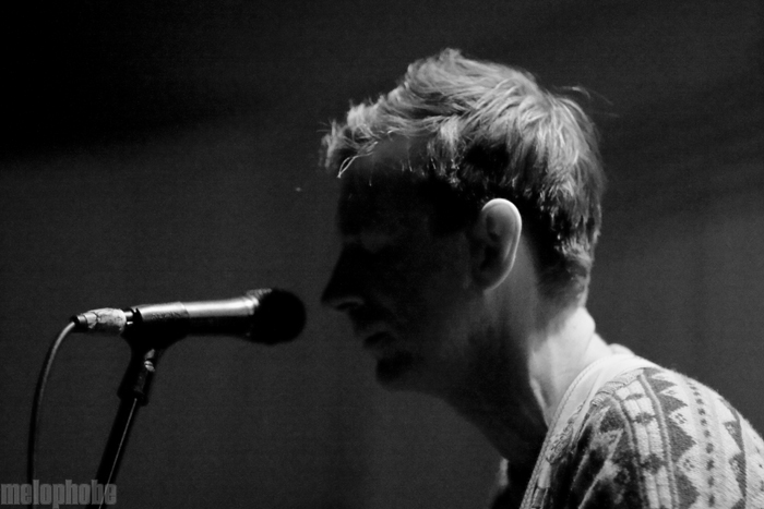 Sonny and the Sunsets at Holocene, October 28, 2010. Photo by Lymay Iwasaki.