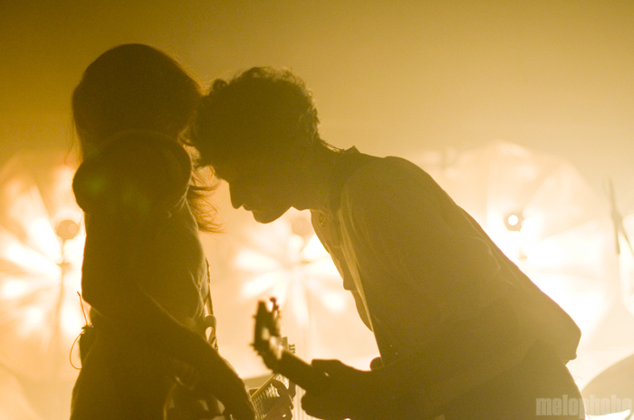 Blonde Redhead at Roseland Theater, November 20, 2010. Photo by Ian McNeil.