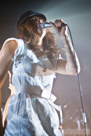 Blonde Redhead at Roseland Theater, November 20, 2010. Photo by Ian McNeil.