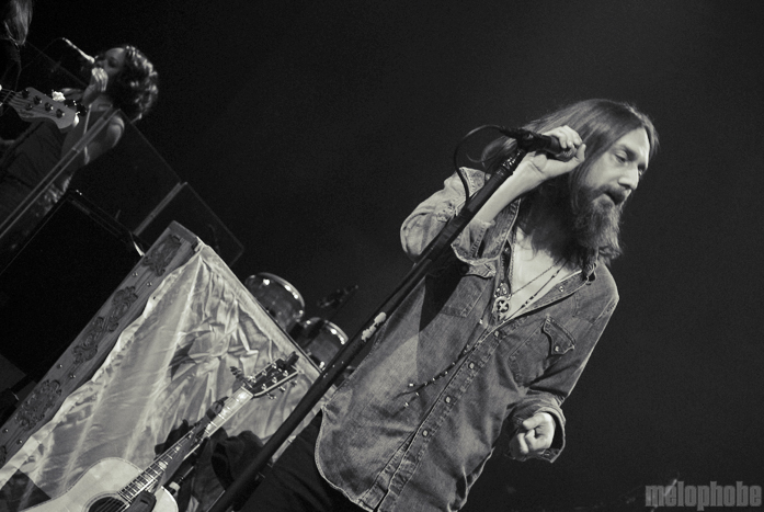 The Black Crowes at Arlene Schnitzer Concert Hall, December 3, 2010. Photo by Colin McLaughlin.