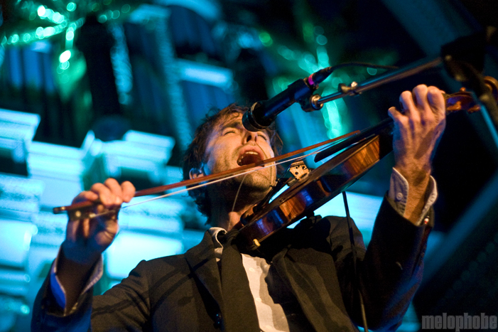 Andrew Bird at Tremont Temple, December 10, 2010. Photo by Ian Doreian.