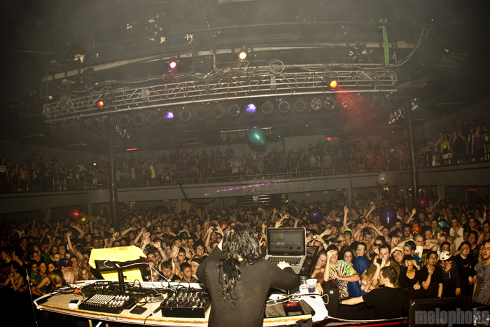 Skrillex at Roseland Theater, January 15, 2011. Photo by Lymay Iwasaki.