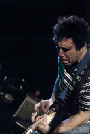 Yo La Tengo at Wonder Ballroom, February 18, 2011. Photo by Colin McLaughlin.
