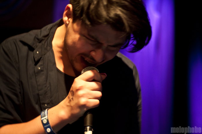 Jamie Woon at Windish House @ ND, March 17, 2011. Photo by Chris Barth.