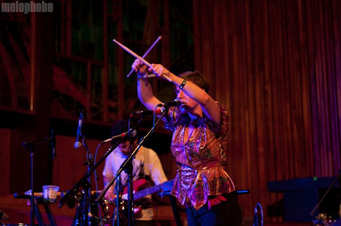tUnE-yArDs at Central Presbyterian Church, March 17, 2011. Photo by John Beardsley.