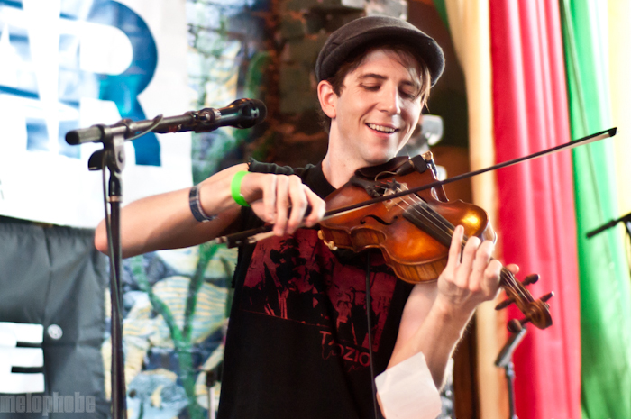 Owen Pallett at Flamingo Cantina, March 18, 2011. Photo by Chris Barth.