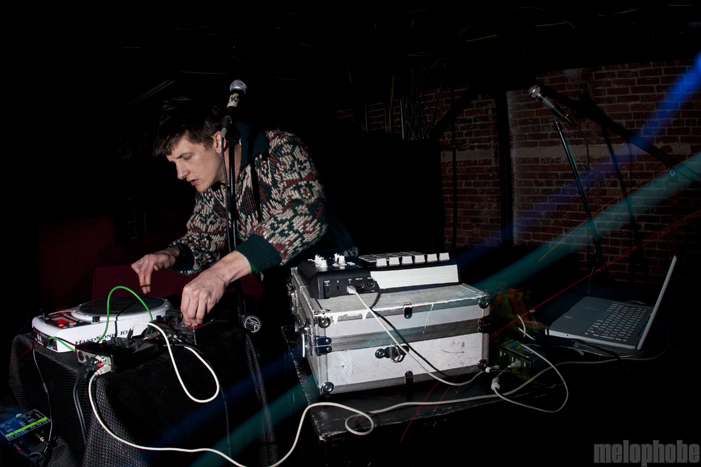Dam Mantle at Rotture, March 24, 2011. Photo by Lymay Iwasaki.