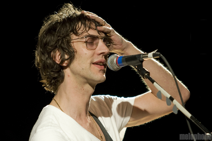 Richard Ashcroft at Villa Victoria Center for the Arts, March 24, 2011. Photo by Beth Freeman Doreian.