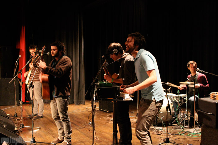 Sun Country, April 2, 2011. Photo by Danielle Fowler.