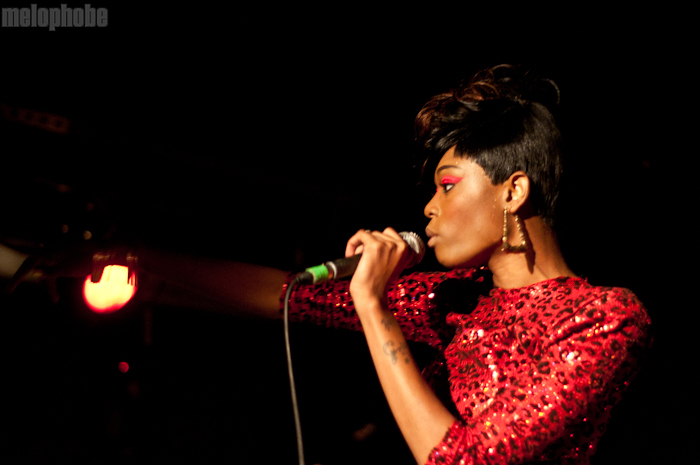Dominique Young Unique at Mercury Lounge, May 4, 2011. Photo by Chris Barth.