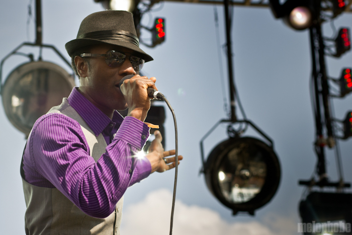 Aloe Blacc at Bigfoot Stage, May 28, 2011. Photo by Troy Dunham.