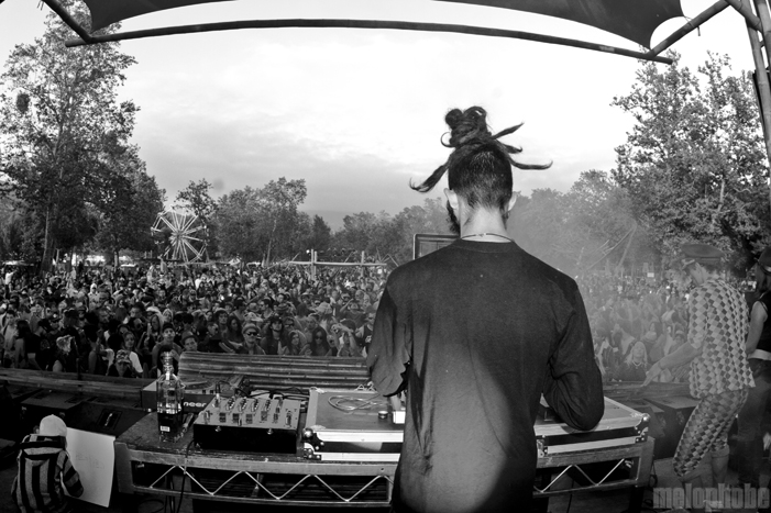 Heyoka at Oak Canyon Ranch, May 28, 2011. Photo by Lymay Iwasaki.