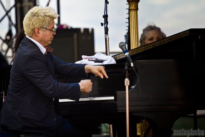 Pink Martini at Main Stage, May 28, 2011. Photo by Troy Dunham.