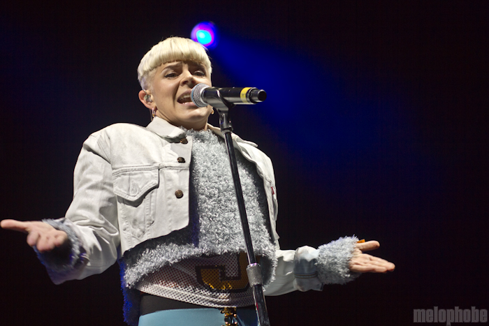Robyn at Bigfoot Stage, May 28, 2011. Photo by Troy Dunham.