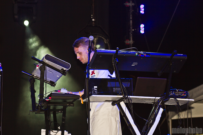 Robyn at Bigfoot Stage, May 28, 2011. Photo by Troy Dunham.