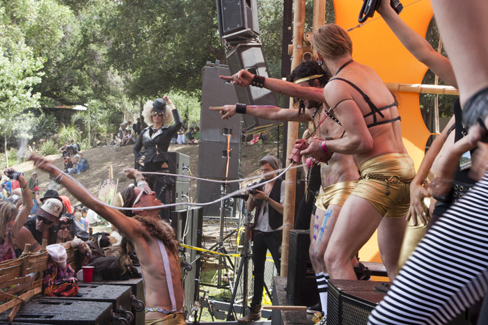Pussymonster at Oak Canyon Ranch, May 29, 2011. Photo by Lymay Iwasaki.