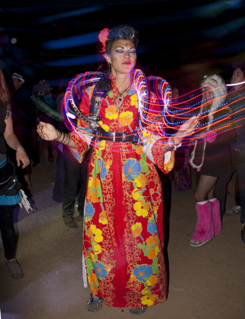Lightning in a Bottle - Day Three at Oak Canyon Ranch, May 29, 2011. Photo by Lymay Iwasaki.
