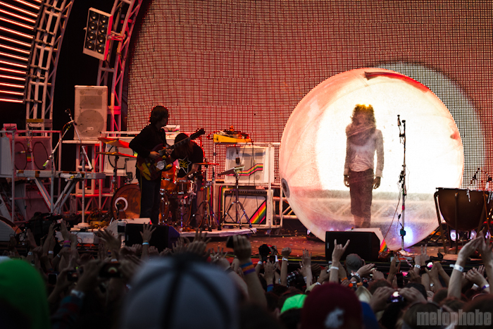 The Flaming Lips at Main Stage, May 29, 2011. Photo by Troy Dunham.