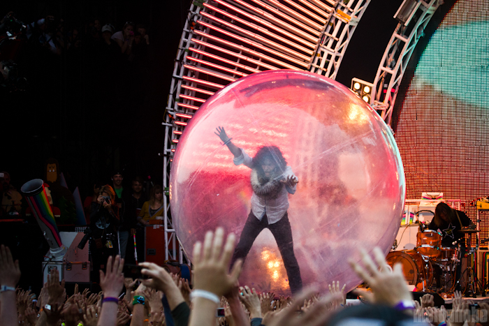 The Flaming Lips at Main Stage, May 29, 2011. Photo by Troy Dunham.
