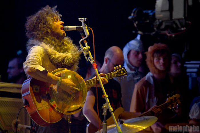 The Flaming Lips at Main Stage, May 29, 2011. Photo by Troy Dunham.
