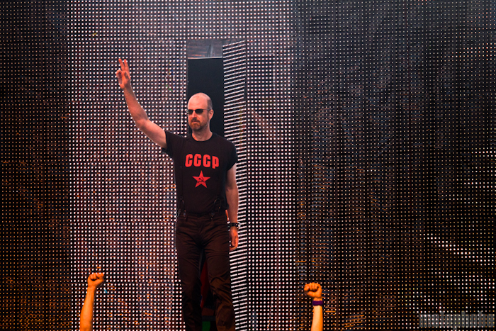 The Flaming Lips at Main Stage, May 29, 2011. Photo by Troy Dunham.