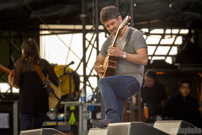 Rodrigo y Gabriela at Main Stage, May 30, 2011. Photo by Troy Dunham.