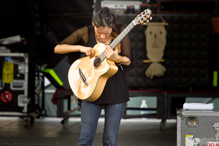 Rodrigo y Gabriela at Main Stage, May 30, 2011. Photo by Troy Dunham.