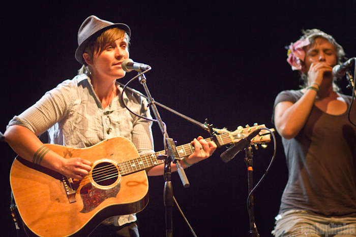 The Mountain Goats + Midtown Dickens - Aladdin Theater. Photo by Troy Dunham.