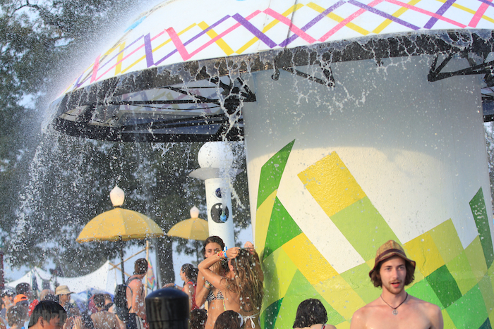 Bonnaroo 2011, Part 2 of 3: The Environment, June 21, 2011. Photo by Michael Zonenashvili.