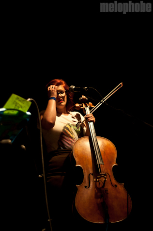 Pearl and the Beard at MHOW, July 7, 2011. Photo by Chris Barth.