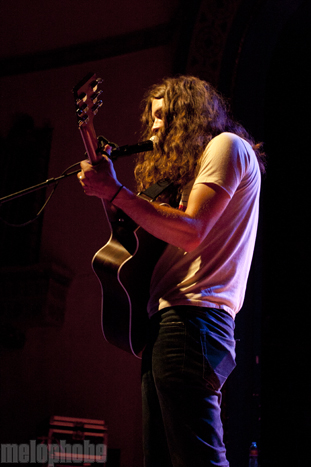 Kurt Vile at Aladdin Theater, July 23, 2011. Photo by Lymay Iwasaki.