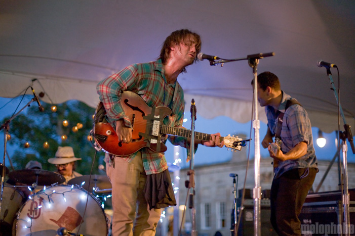 Newport Folk Festival Backstage Benefit, July 30, 2011. Photo by Boston Concert Photography.