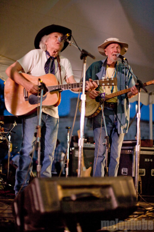 Newport Folk Festival Backstage Benefit, July 30, 2011. Photo by Boston Concert Photography.