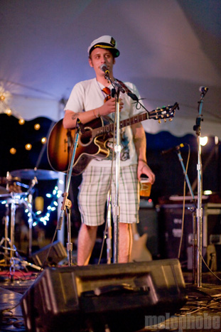Newport Folk Festival Backstage Benefit, July 30, 2011. Photo by Boston Concert Photography.