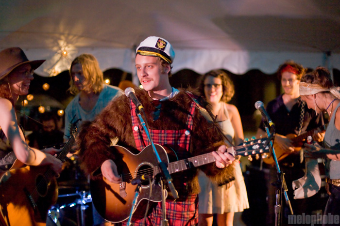 Newport Folk Festival Backstage Benefit, July 30, 2011. Photo by Boston Concert Photography.