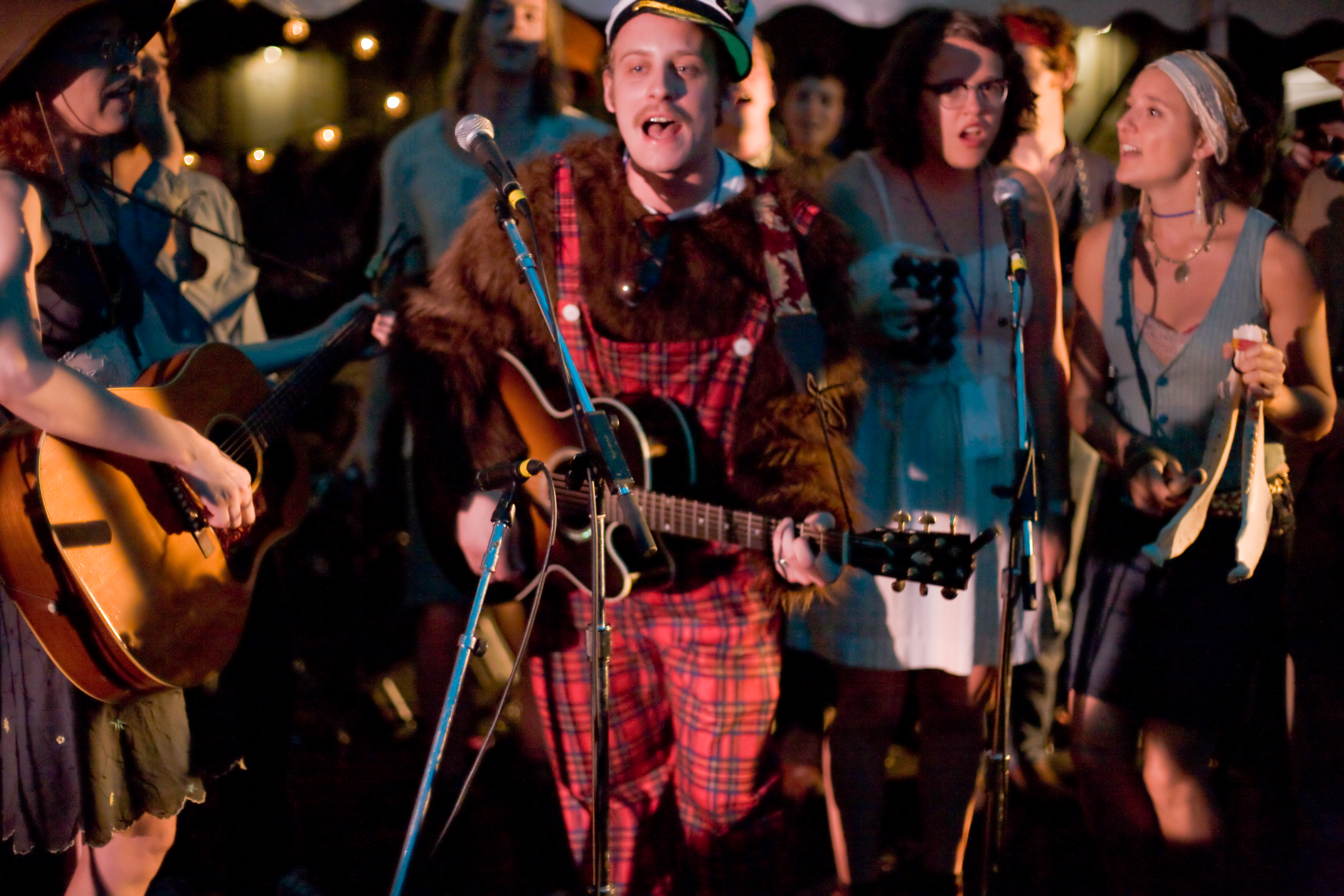 Newport Folk Festival Backstage Benefit, July 30, 2011. Photo by Boston Concert Photography.