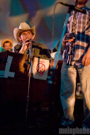 Newport Folk Festival Backstage Benefit, July 30, 2011. Photo by Boston Concert Photography.