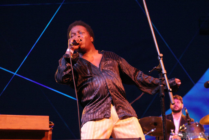 Lee Fields at Pendarvis Farm, August 6, 2011. Photo by Carrie Johnston and Ian McNeil.